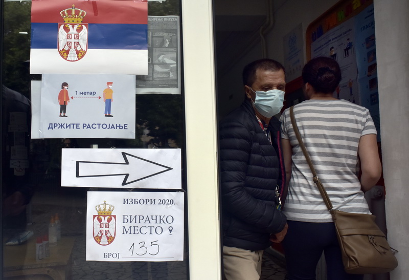 Serbie : élections «sur mesure» pour le régime Vučić, l&rsquo;enjeu de la participation