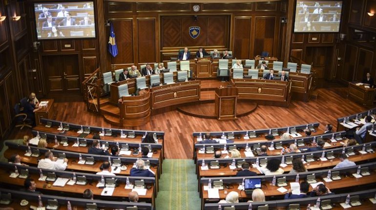 Au Kosovo, corruption, clientélisme et machisme vont très bien ensemble