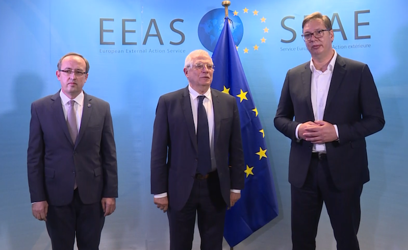 L&rsquo;Union européenne remet le Kosovo et la Serbie autour d&rsquo;une table