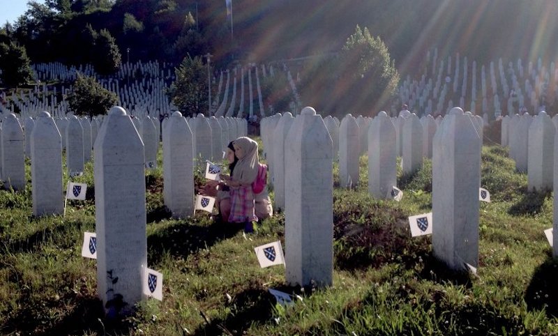 Srebrenica, 25 ans : des commémorations restreintes et à huis clos