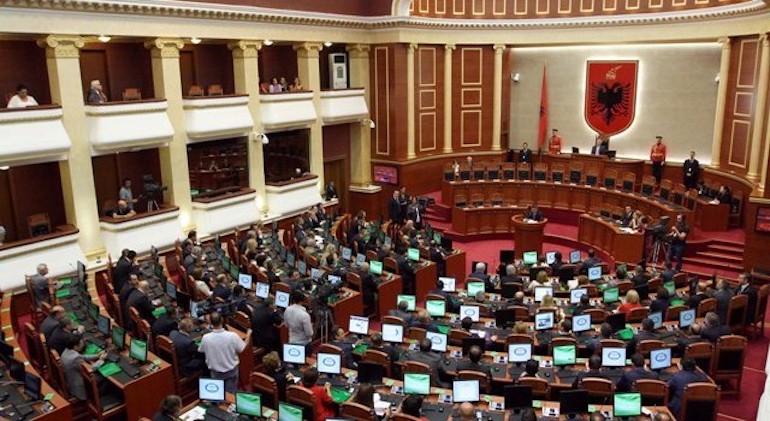 Albanie : une réforme électorale sur mesure pour Edi Rama
