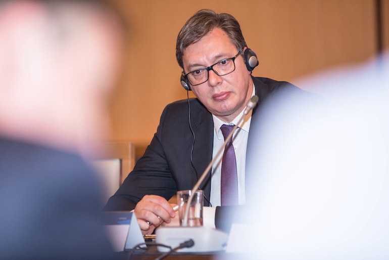 Le Monténégro vu de Serbie : Đukanović est tombé, mais pas touche à Vučić
