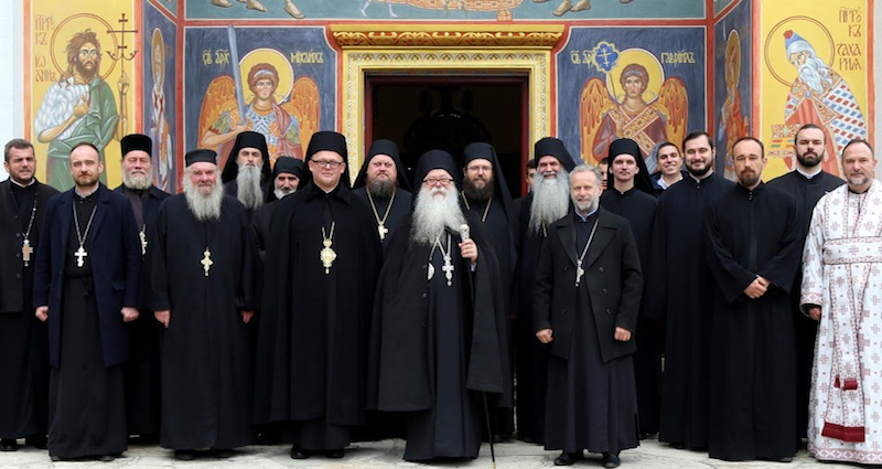 Serbie : la campagne est ouverte pour la succession du patriarche Irinej