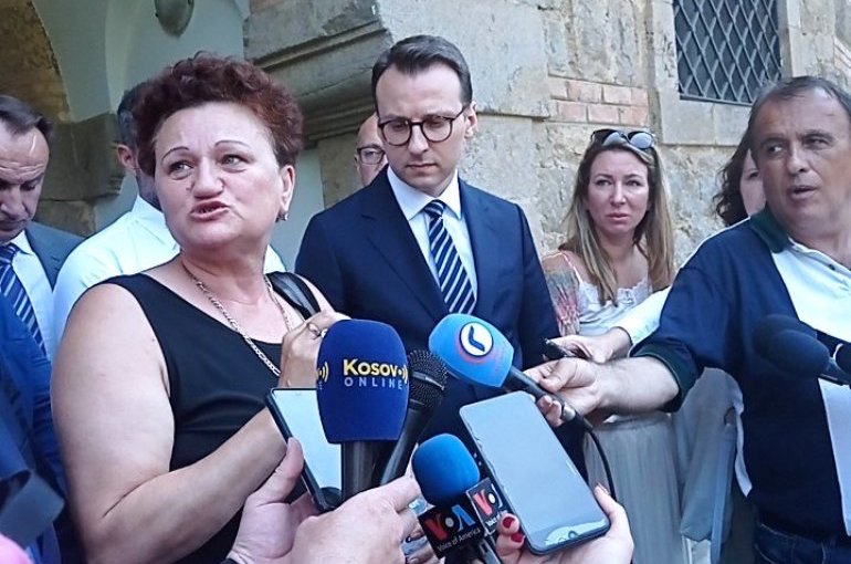 Kosovo : plus de 20 ans après la guerre, le retour des Serbes reste compliqué