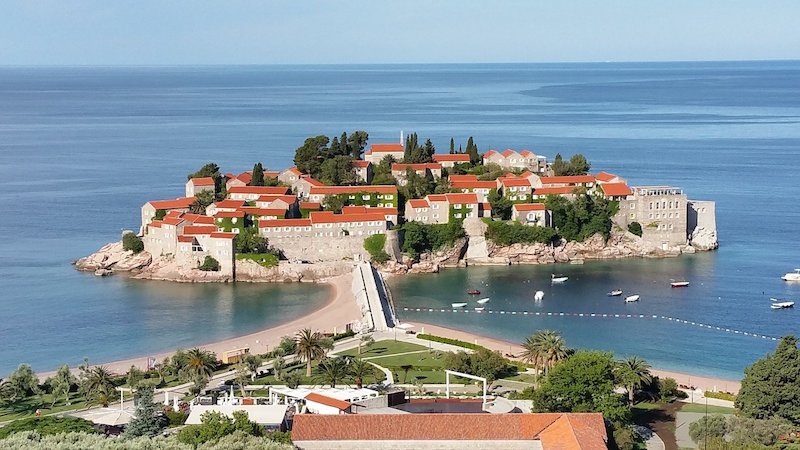 Monténégro : Aman Resort et Adriatic Properties vont-ils fermer Sveti Stefan ?