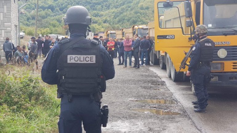 Nord du Kosovo : être « de service » sur les barricades à la frontière