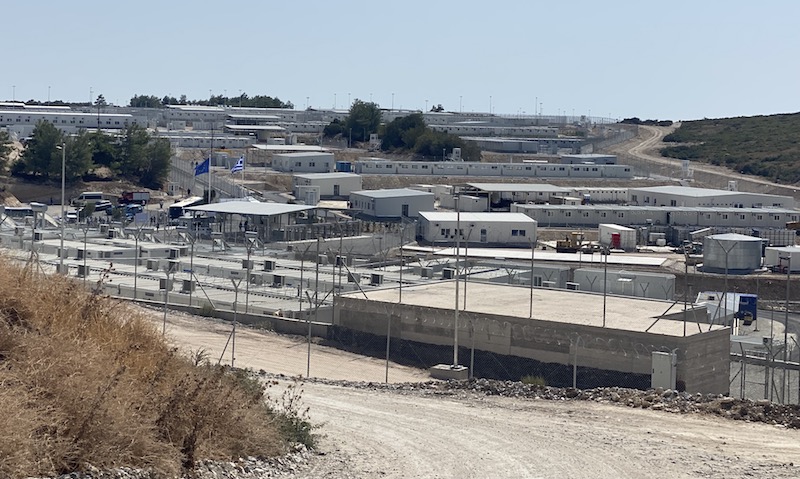 Grèce : à Samos, les réfugiés enfermés dans un nouveau camp hi-tech ultra-surveillé