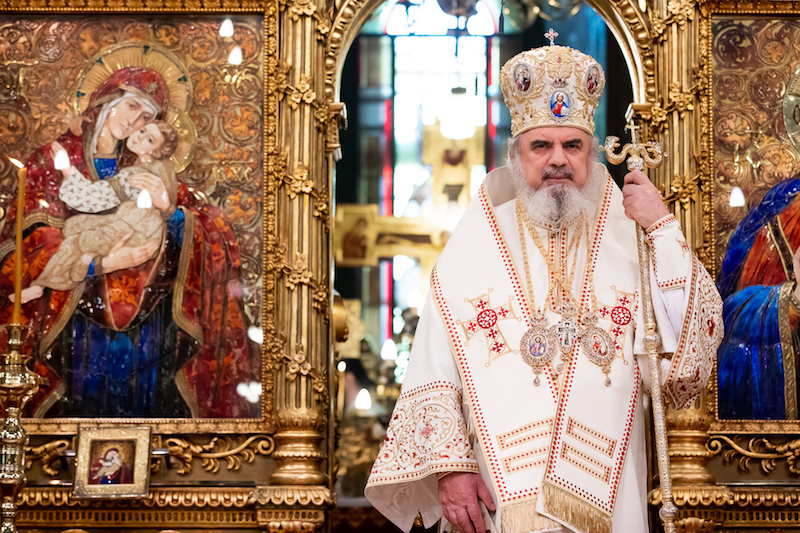 Roumanie : l&rsquo;Église orthodoxe et la cathédrale du pillage de la nation