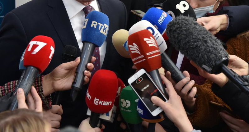Kosovo : les médias au service des intérêts privés