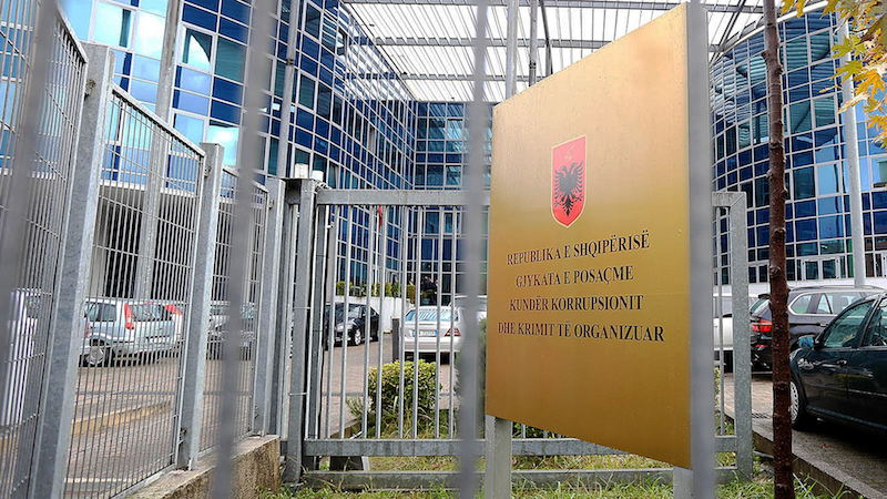 Affaires Gërdec, Adriatik Llalla et Lefter Koka : en Albanie, la lutte anti-corruption accélère