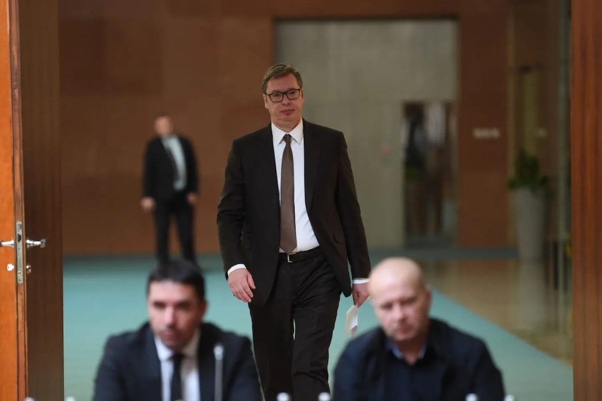 Serbie : Aleksandar Vučić et le ravissement de la Commission électorale