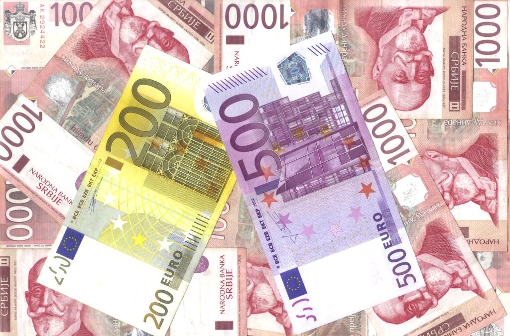 Inflation en Serbie : les curieuses mises en scène du président Vučić