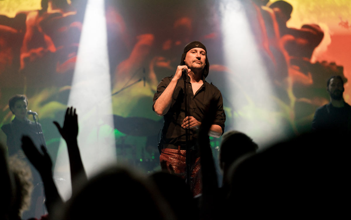 Patriotisme et démocratie selon les punks slovènes de Laibach