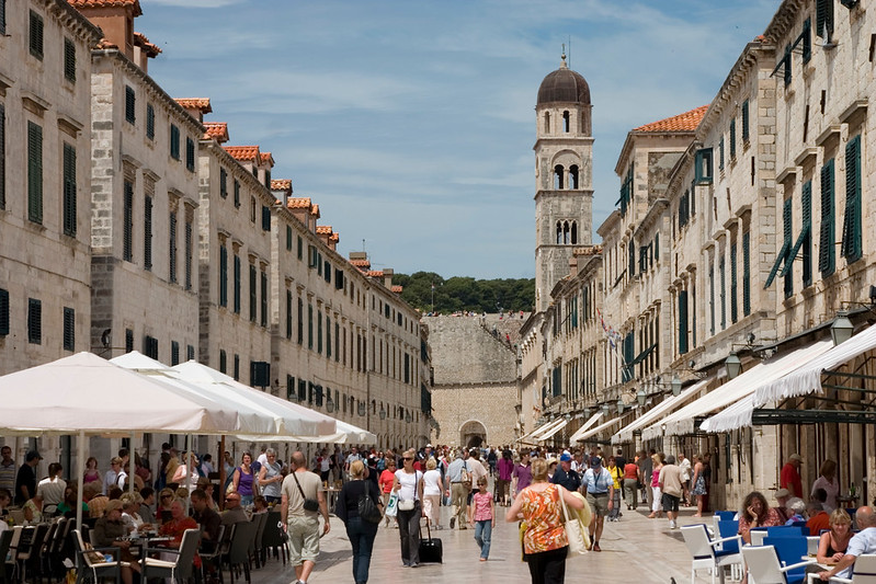 Tourisme dans les Balkans : la transhumance des saisonniers a commencé