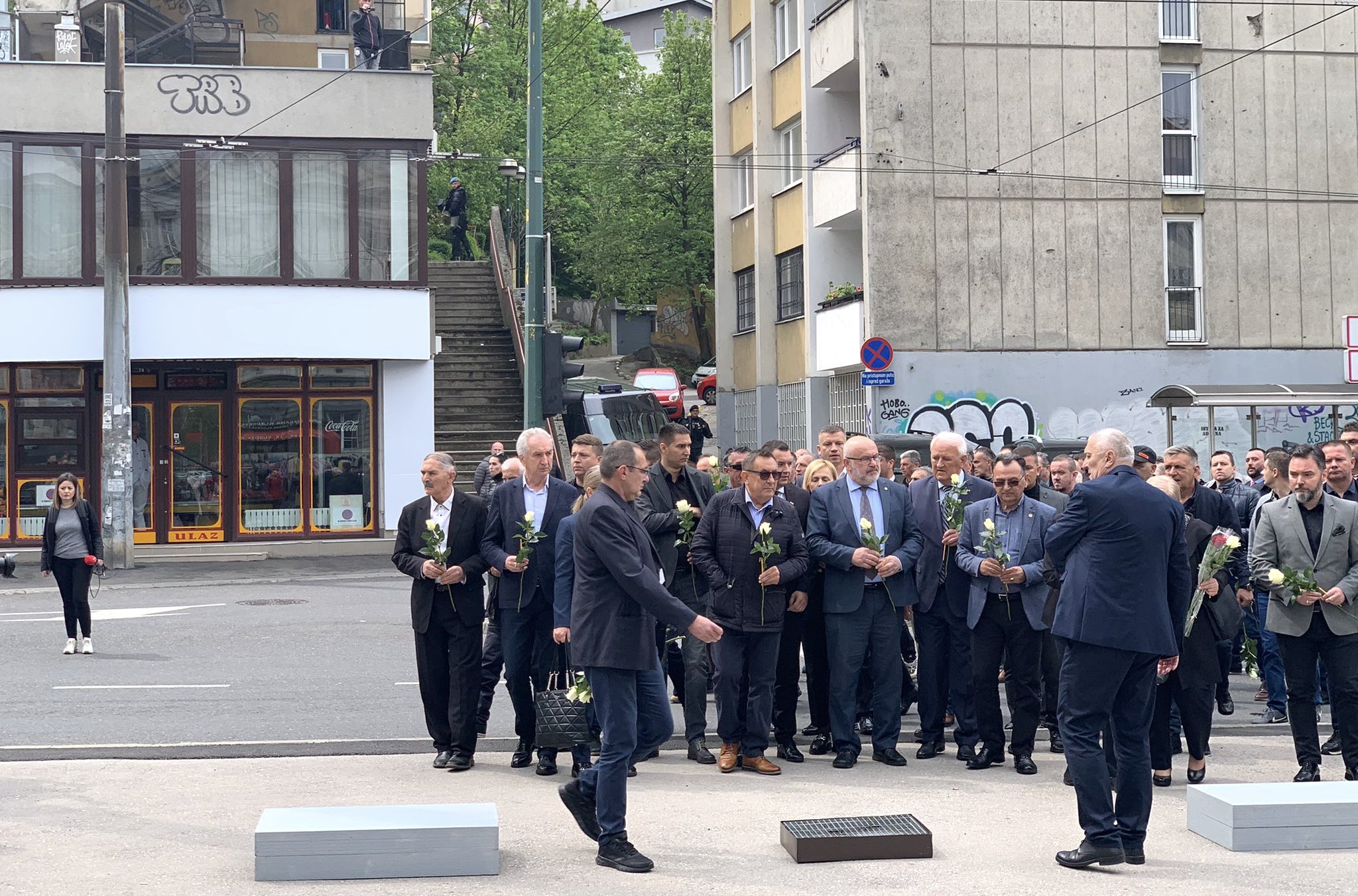 Bosnie-Herzégovine : 30 ans après, l&rsquo;attaque de la rue Dobrovoljačka divise toujours Sarajevo