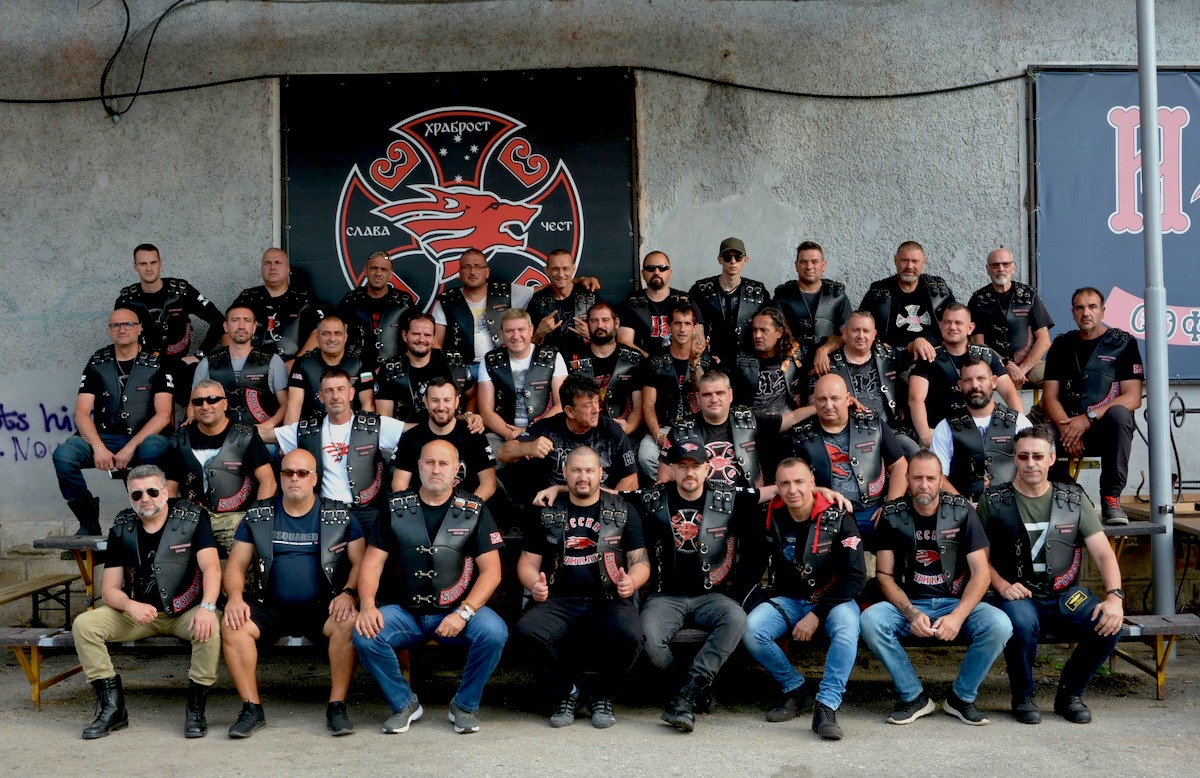 Les Loups de la nuit, ces bikers pro-Poutine qui paradent en Bulgarie