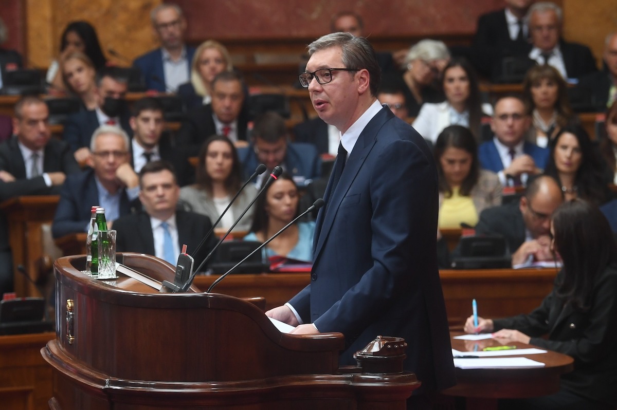 Serbie : Vučić, la «défense du Kosovo» et «l&rsquo;hystérie internationale»