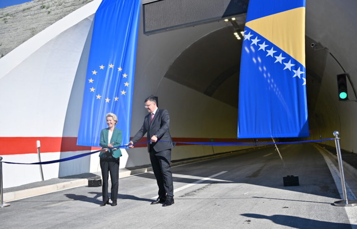 Énergie : Ursula von der Leyen promet 500 millions d’euros aux Balkans occidentaux