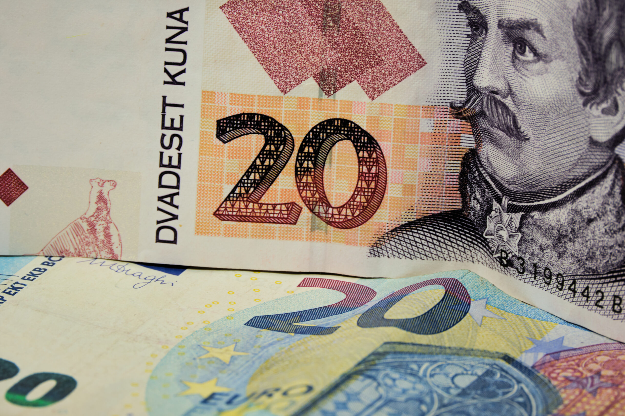Croatie : l&rsquo;immobilier, valeur refuge pour blanchir ses kunas avant l&rsquo;arrivée de l&rsquo;euro ?
