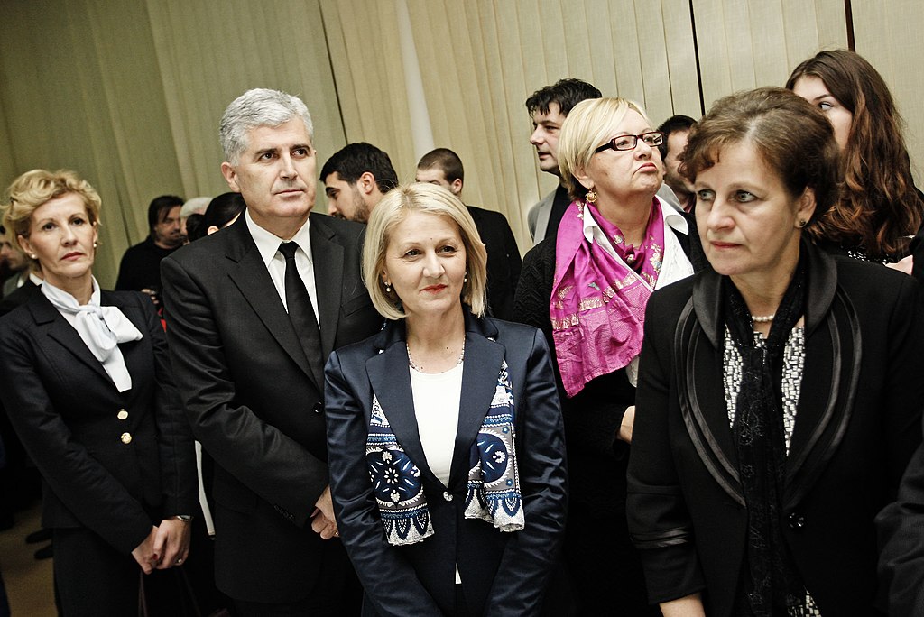 Bosnie-Herzégovine : accords SNSD-SDP-HDZ BiH à tous les niveaux de pouvoir