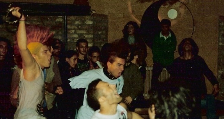 Mix • Anarchie en Anatolie : brève histoire du punk en Turquie