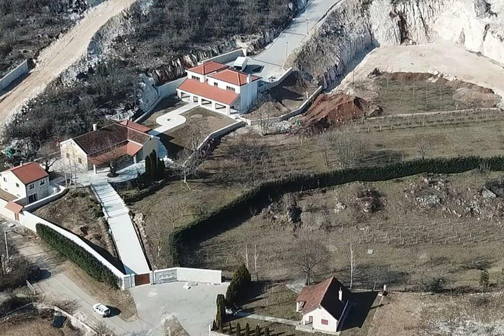 Constructions illégales au Monténégro : la justice s&rsquo;attaque au citoyen Đukanović