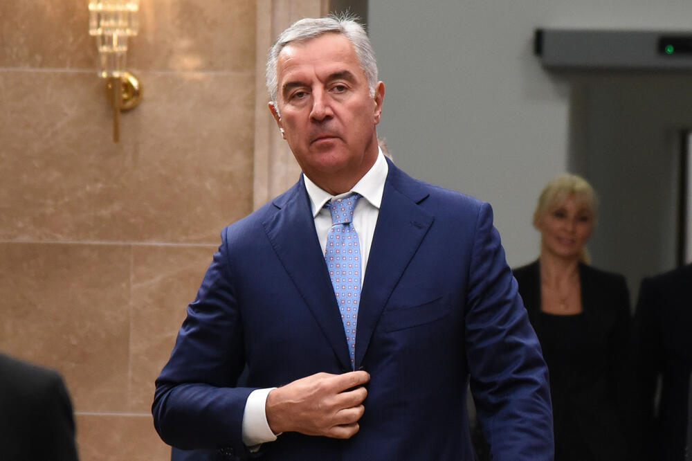 Monténégro : la défaite de Milo Đukanović divise la région