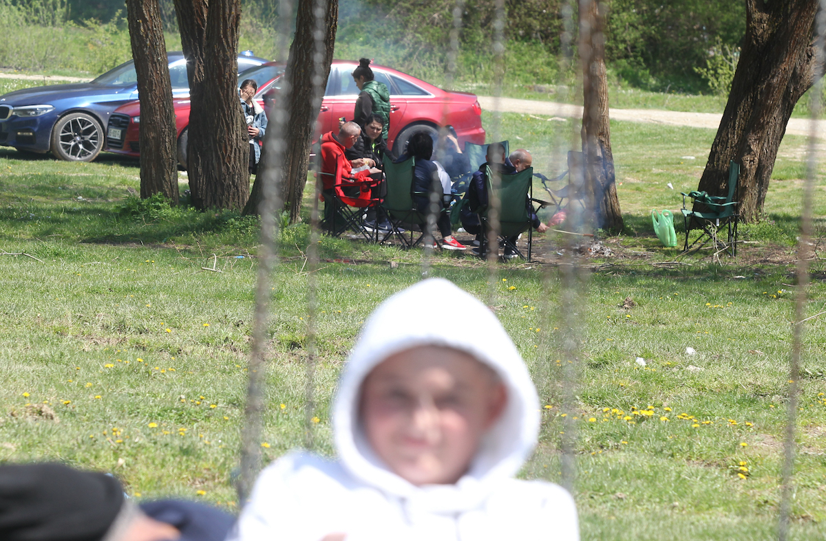 1er Mai dans les Balkans : «Vu les prix, il ne nous reste plus que les ćevapi de Lidl»