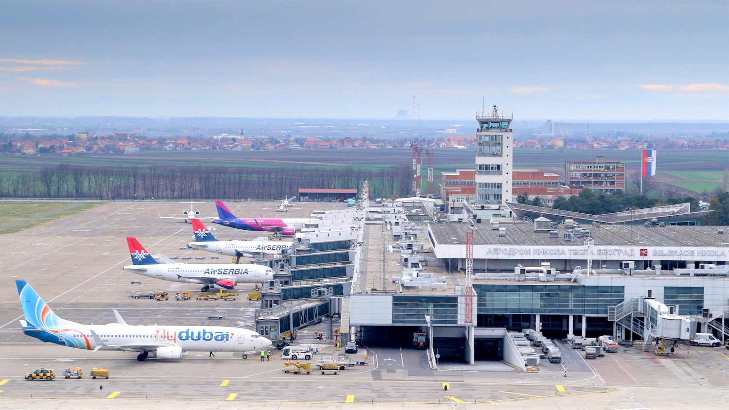 Serbie : les retards s&rsquo;accumulent à l&rsquo;aéroport de Belgrade, le crash de Vinci