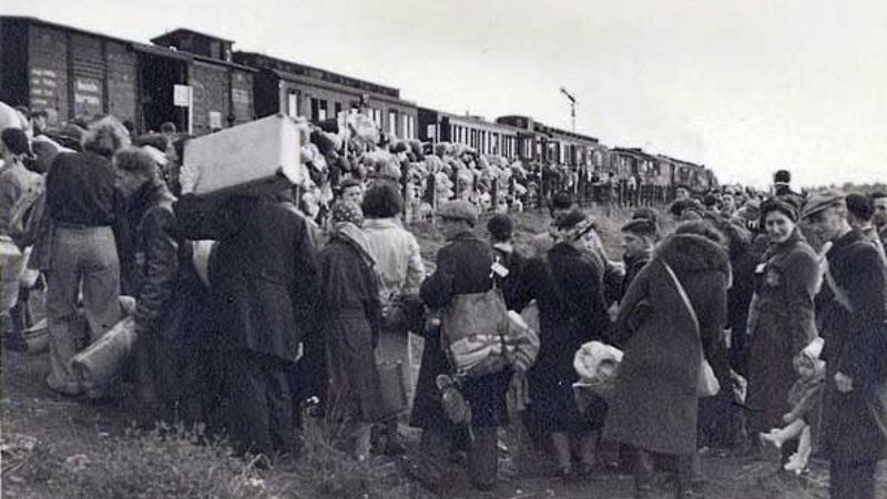 Moldavie : le village de Mereni commémore les déportations staliniennes