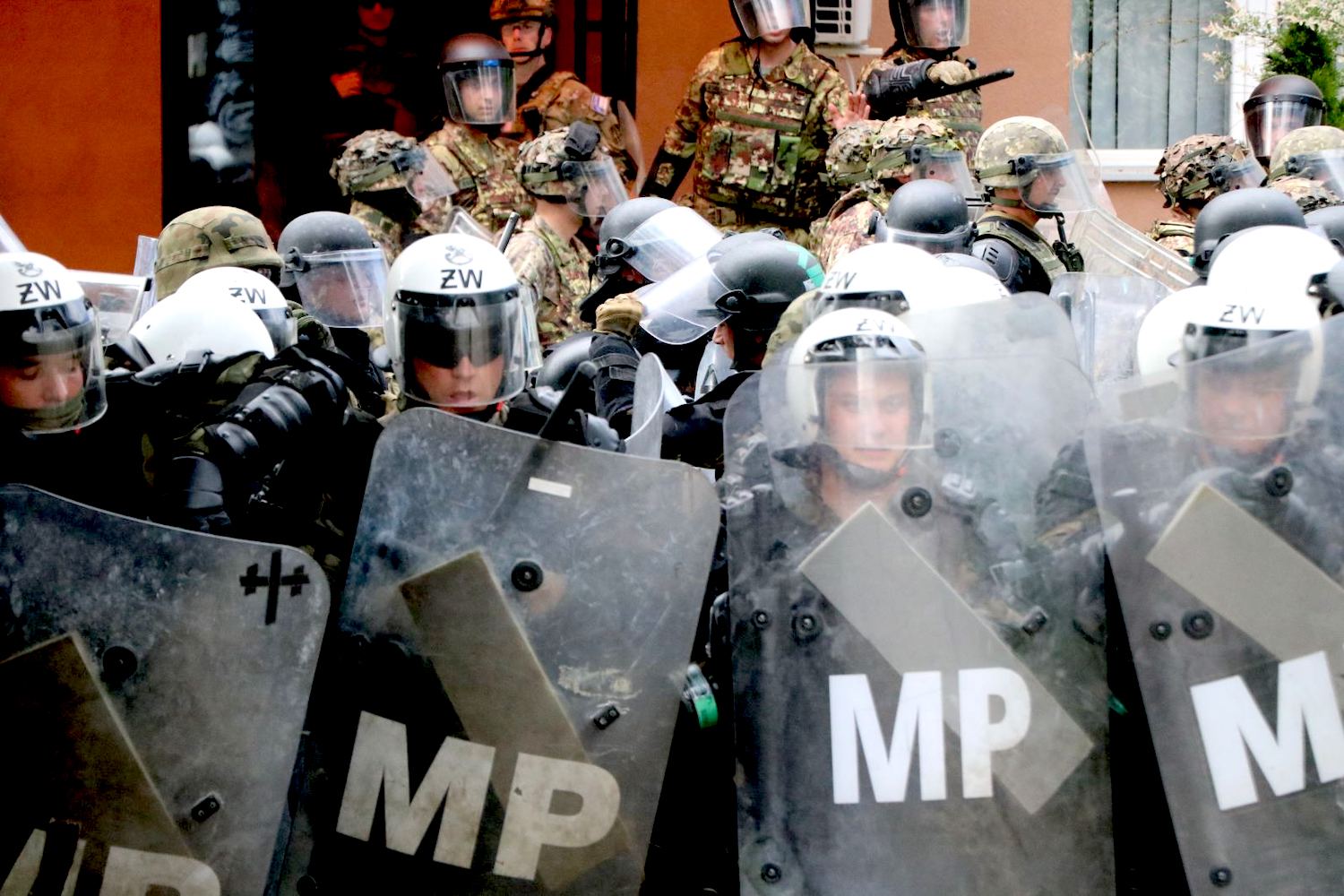 Tensions dans le nord du Kosovo : «les Serbes risquent de tout perdre»