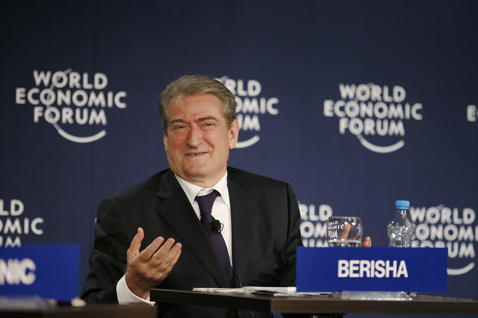 Albanie : l&rsquo;ancien Premier ministre Sali Berisha dans le viseur de la justice