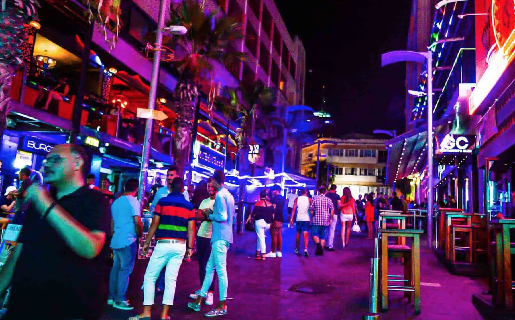 Prostitution : à Malte, les bonnes affaires de la pègre roumaine
