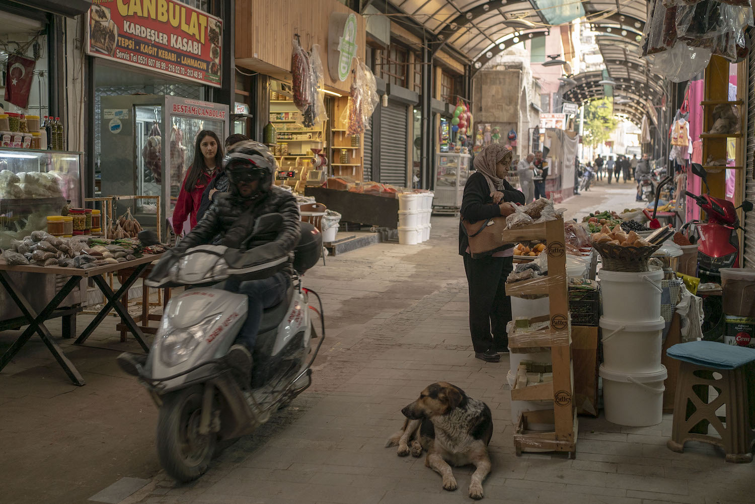 Turquie : après le séisme, le bazar d&rsquo;Antakya essaie de renaître d&rsquo;entre les décombres