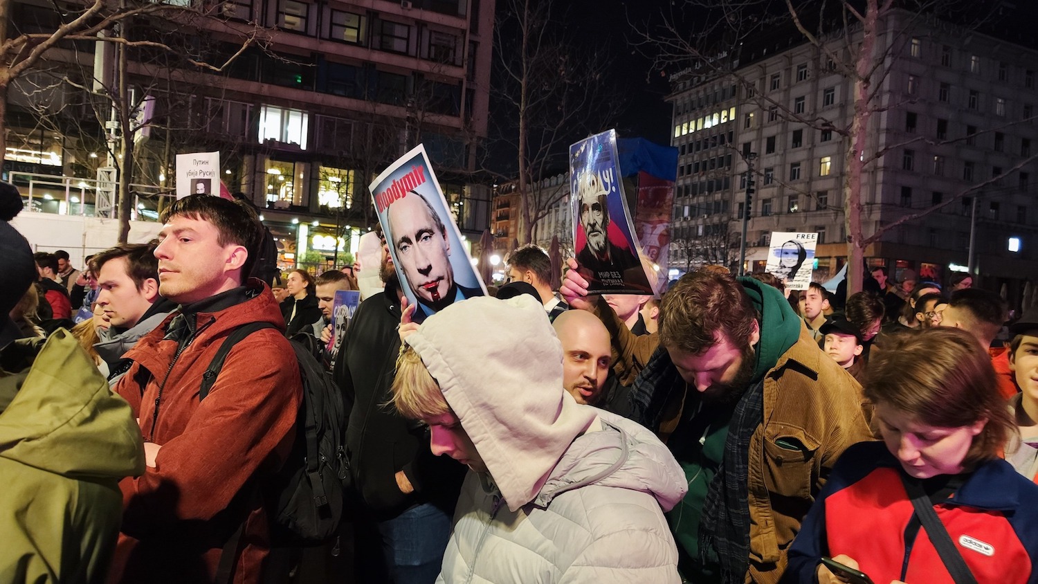 Serbie : les exilés russes sous le choc après la mort d&rsquo;Alexeï Navalny