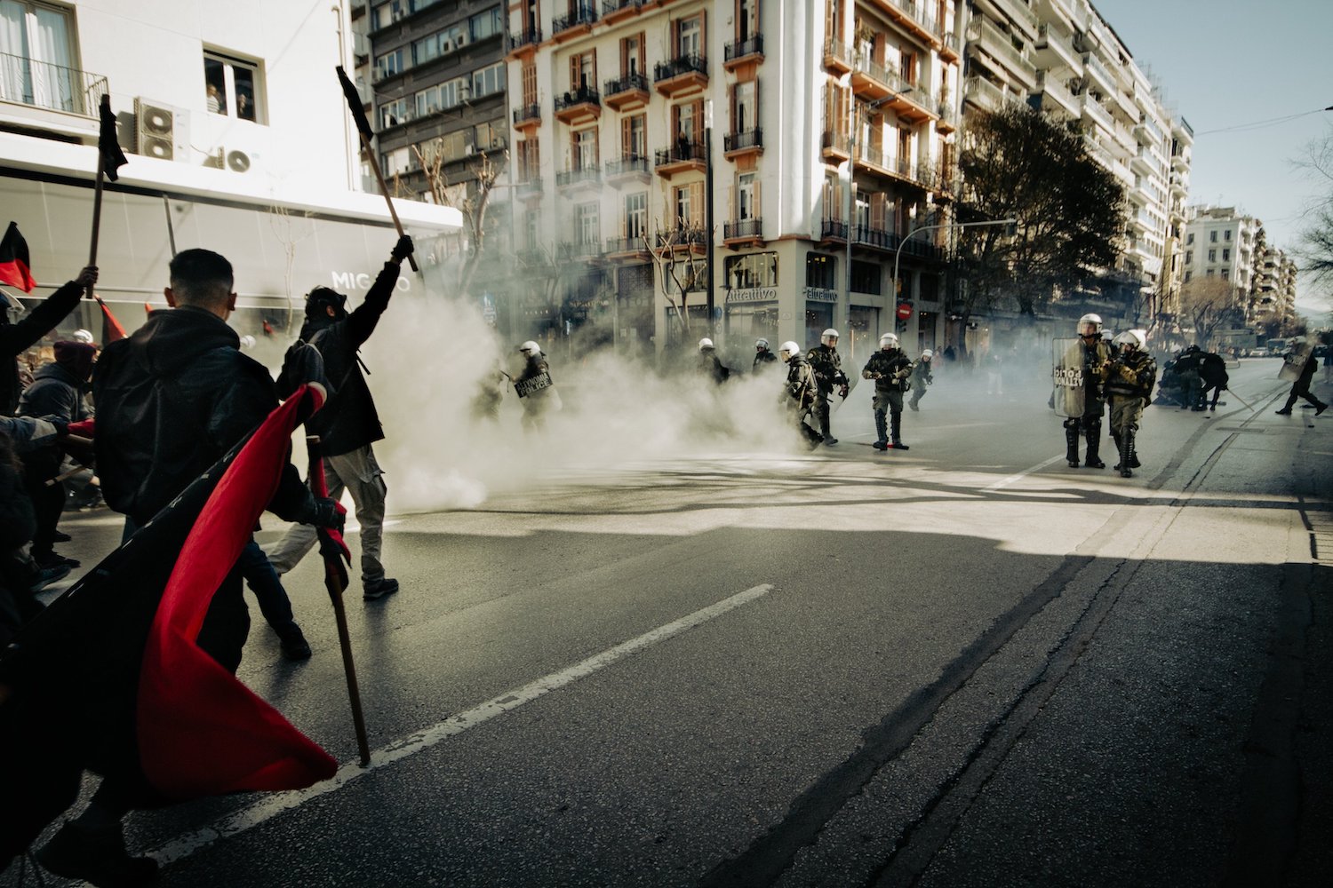 Grèce : feu vert aux universités privées, colère dans les rues d&rsquo;Athènes