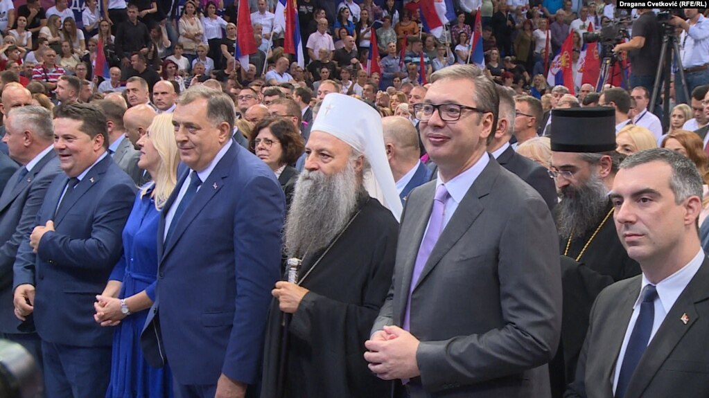 Serbie : Vučić convoque un Sabor pour jouer la carte de «l&rsquo;unité pan-serbe»