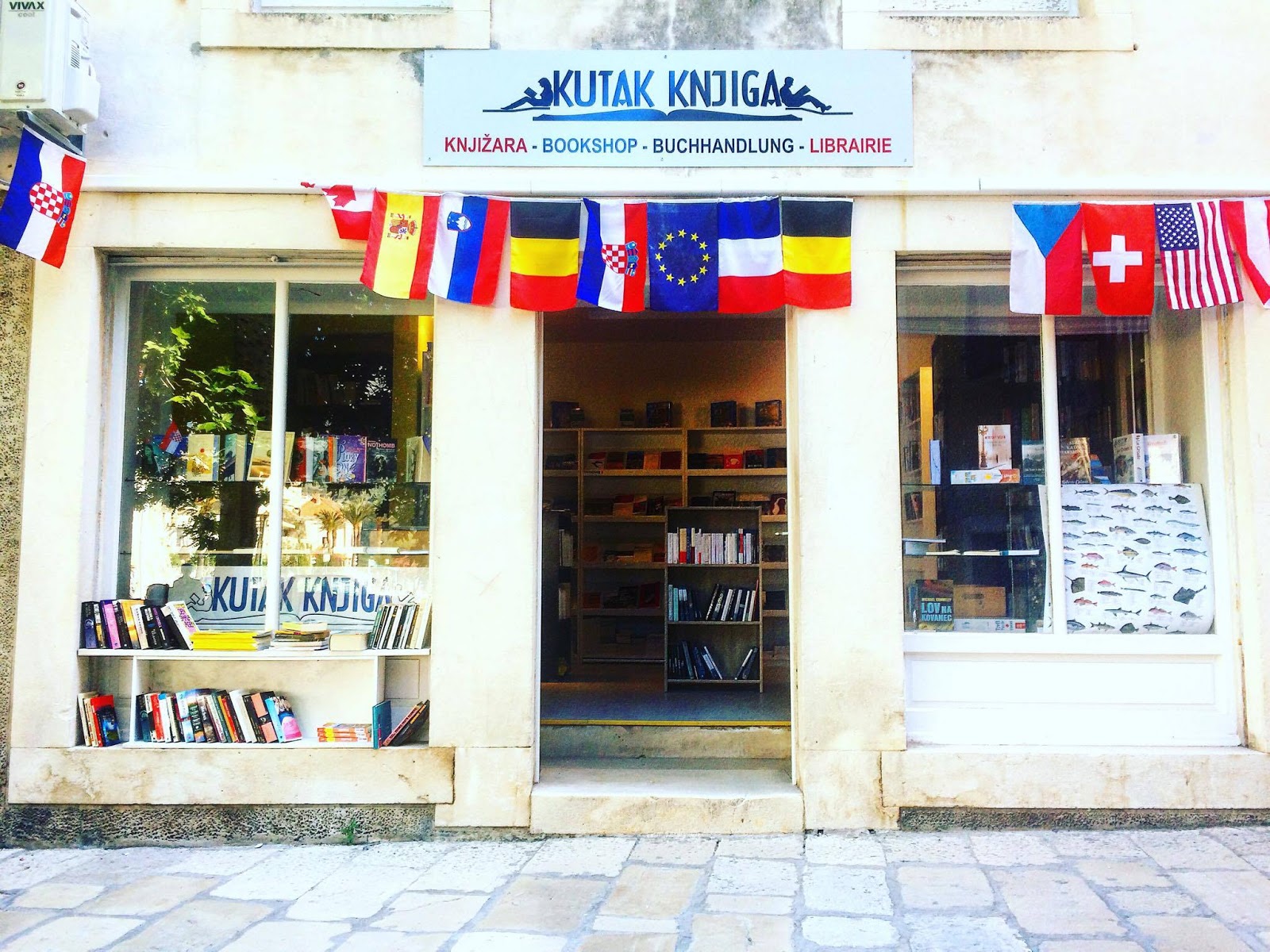 Kutak Knjiga. Un libraire français sur l&rsquo;île de Korčula