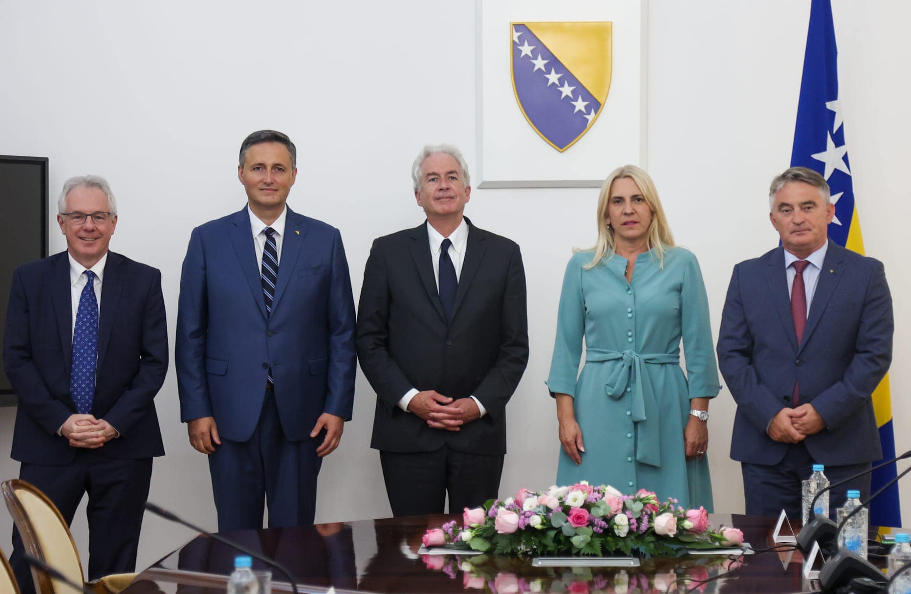 La mystérieuse tournée surprise du chef de la CIA dans les Balkans