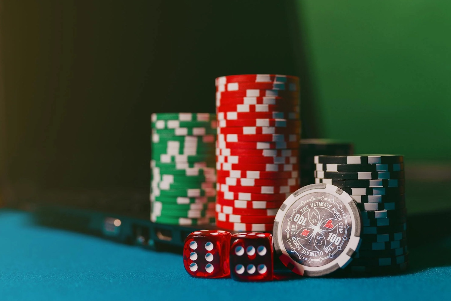 Bulgarie : la chute du «boss du hasard» et le nouvel essor des casinos en ligne