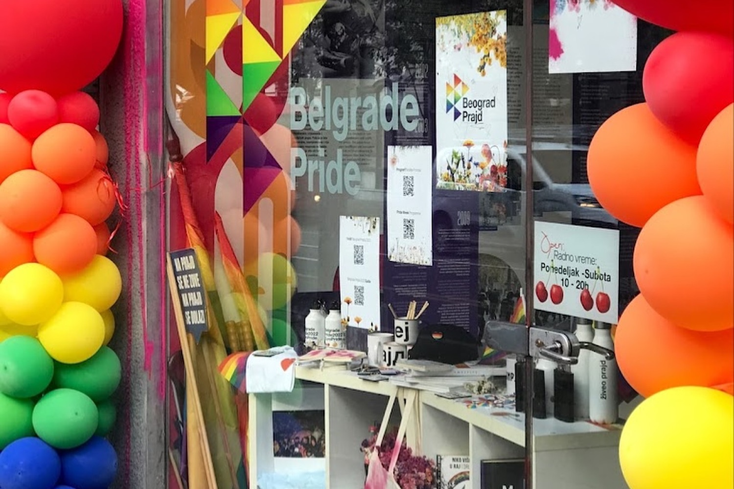 LGBT+ en Serbie : le Pride Info Center de Belgrade a tiré le rideau