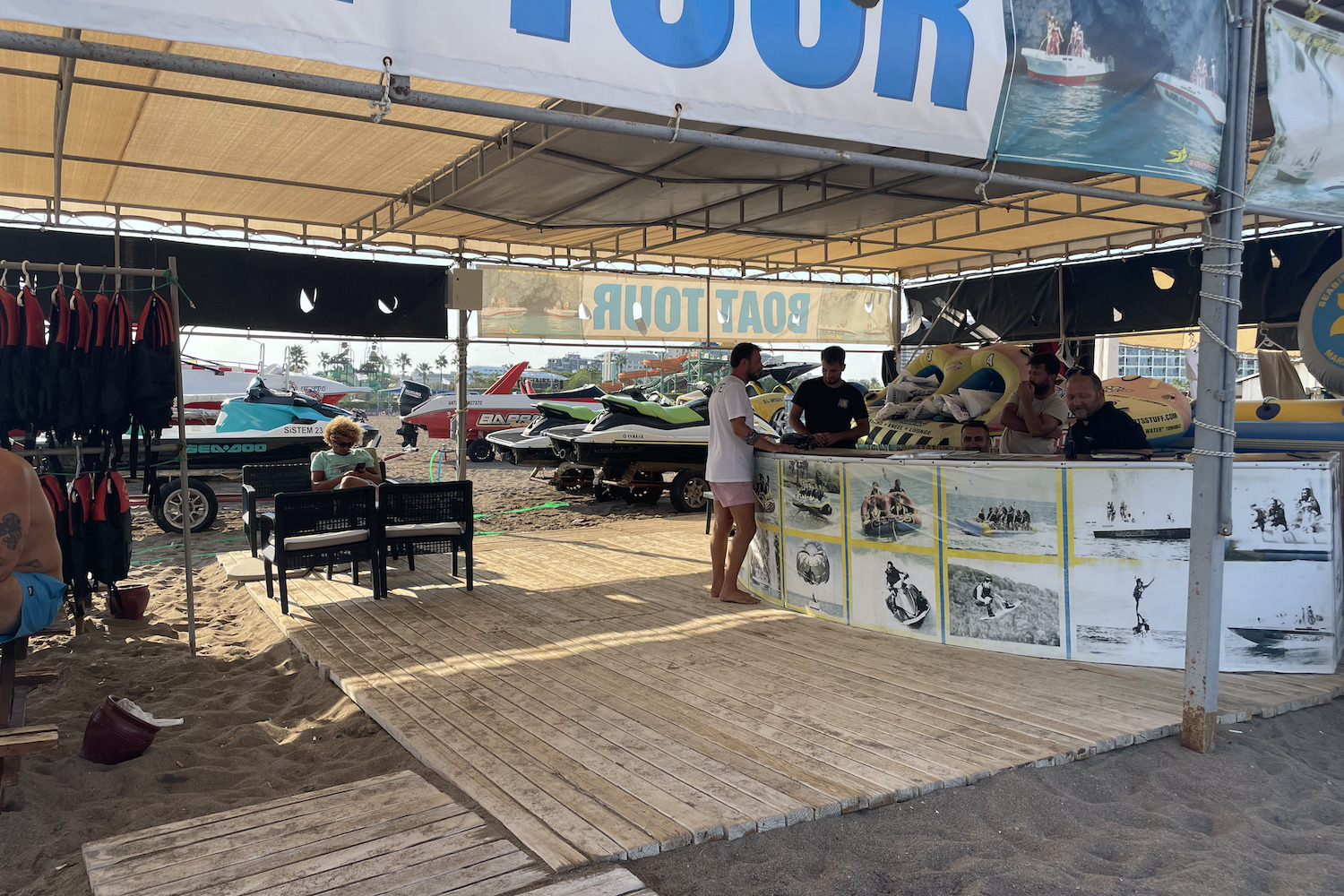 Surtourisme : en Turquie, les vacanciers affluent mais ne consomment plus