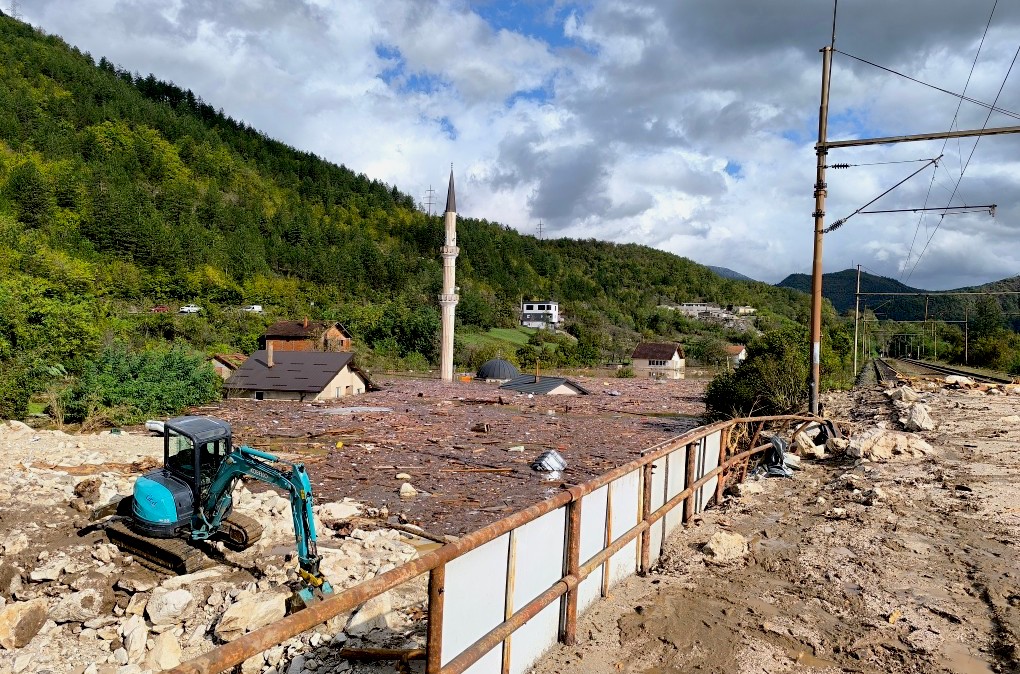 Inondations meurtrières en Bosnie-Herzégovine : 22 morts, 6 disparus et des questions