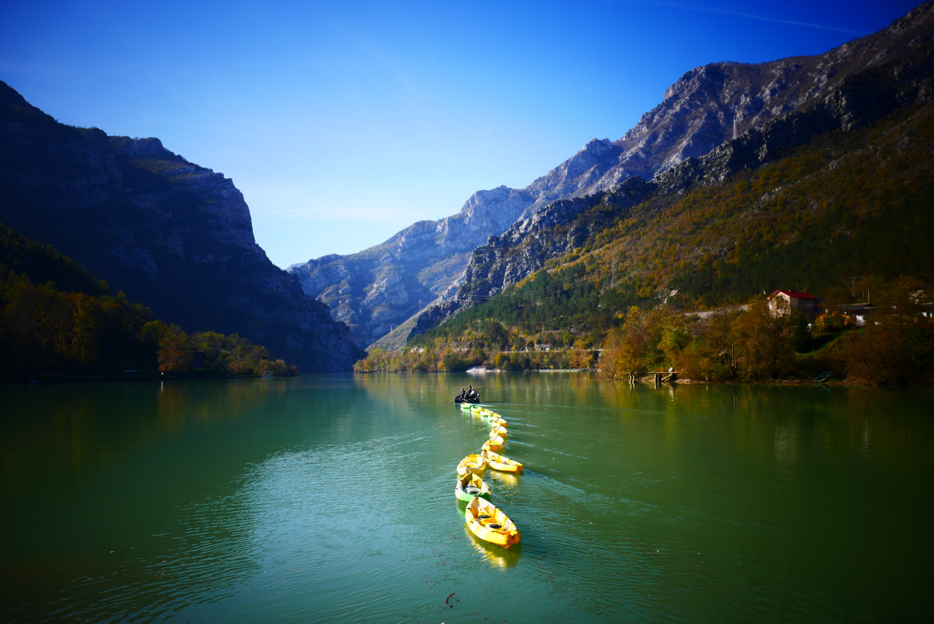 Inondations en Bosnie-Herzégovine : les volontaires pansent les plaies de Jablanica