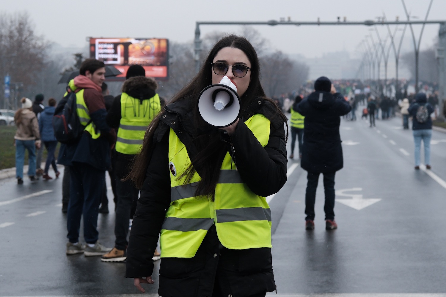 Serbie | À une étudiante : «Remets-toi vite, ma reine, ils ont du sang sur les mains»