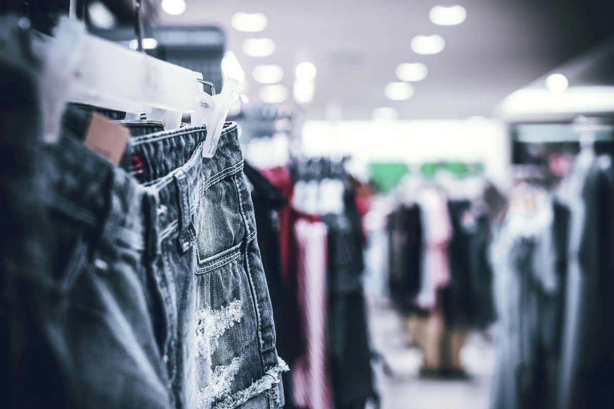 Serbie : dans l&rsquo;industrie textile, la règle du harcèlement et du mépris