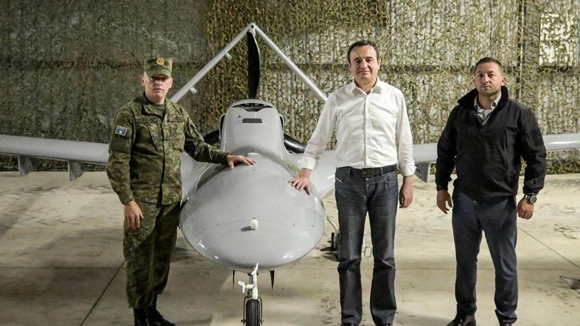 Albin Kurti réceptionne un drone Bayraktar