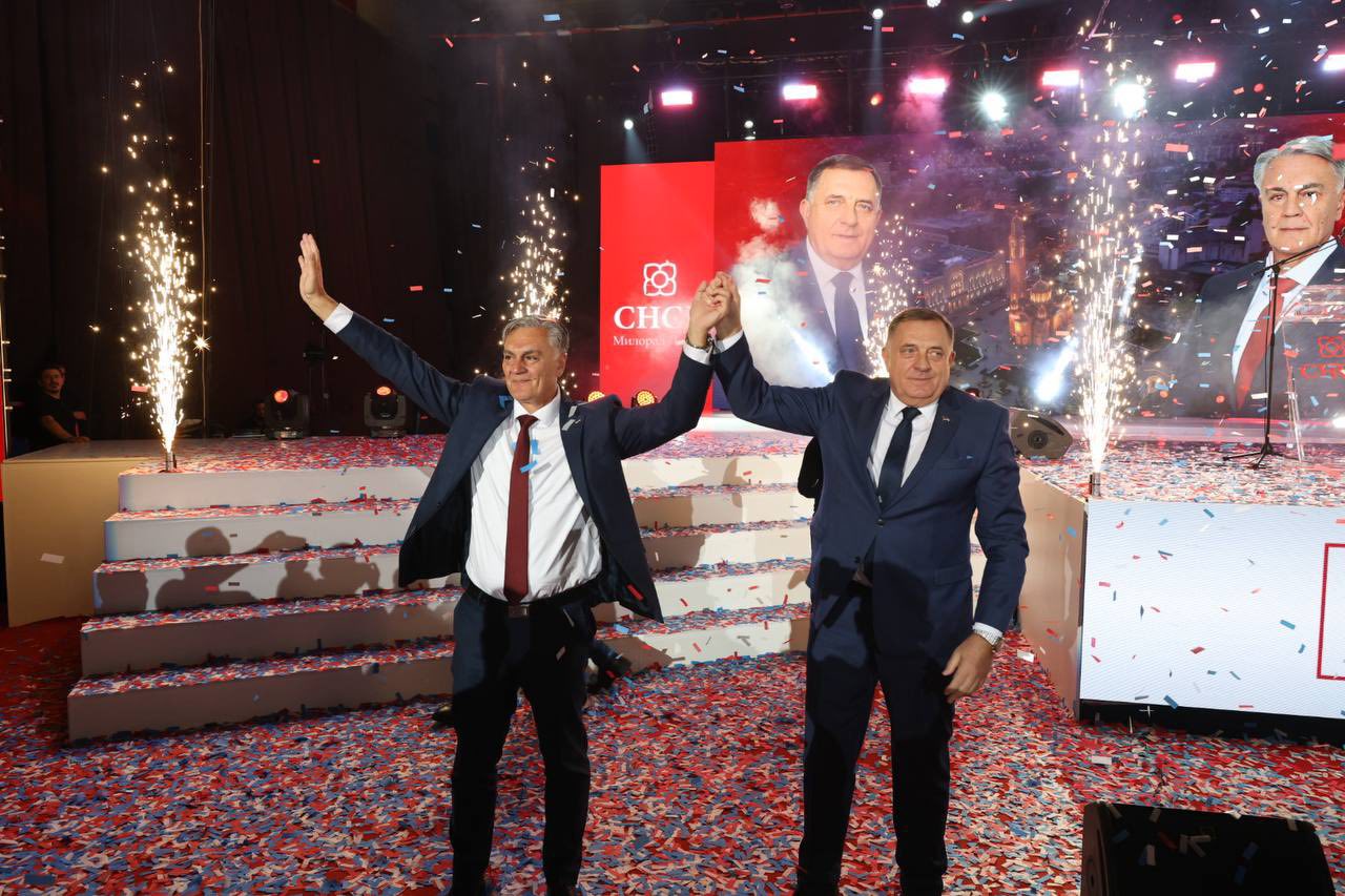 Bosnie-Herzégovine : dans l&rsquo;ombre de Dodik, la victoire sans gloire du SNSD