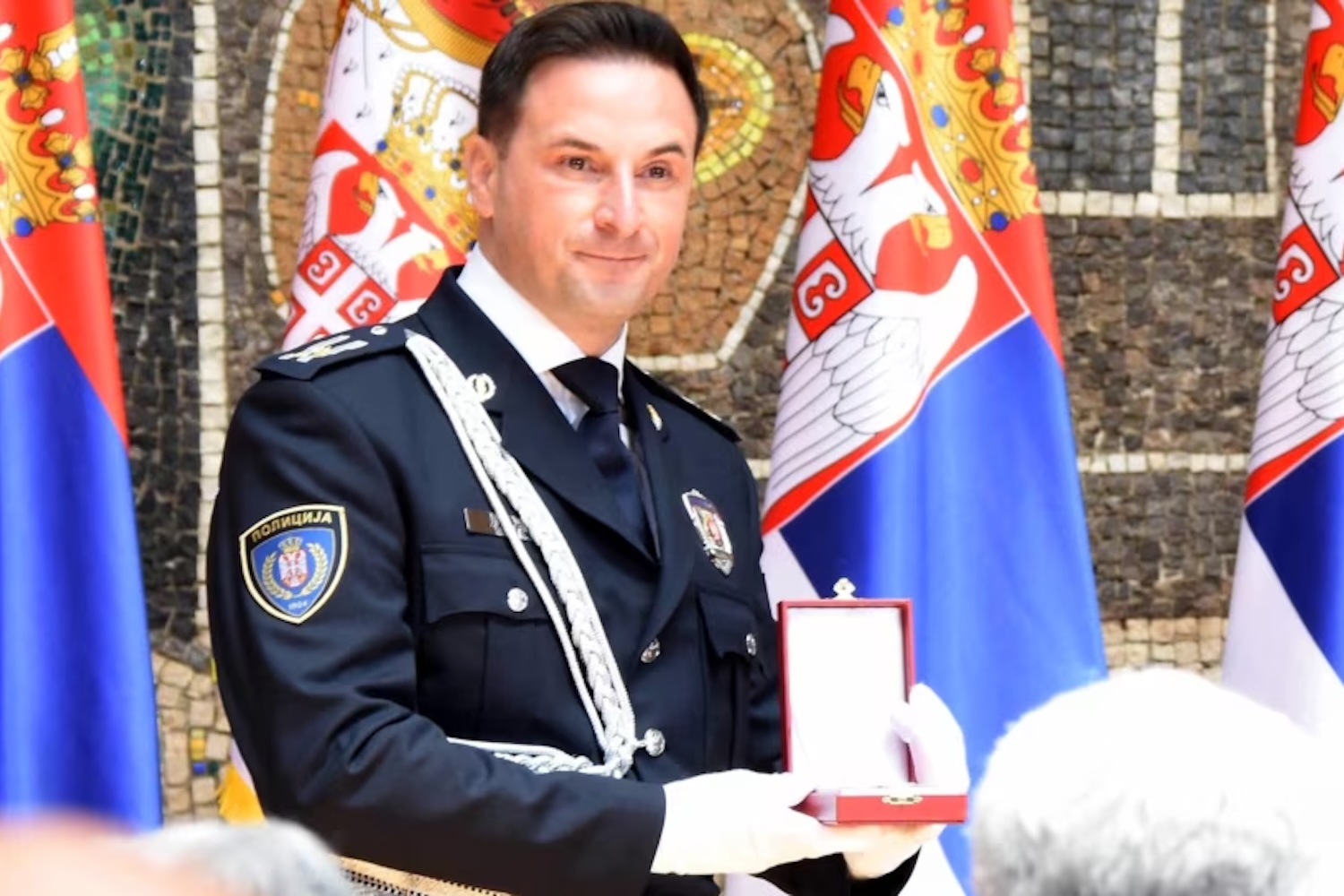 Serbie : le chef de la police de Belgrade arrêté dans une affaire de meurtre mafieux