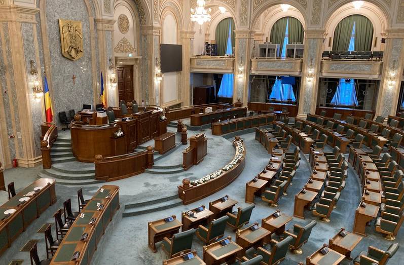 Roumanie : les sociaux-démocrates et l’extrême droite renversent le gouvernement